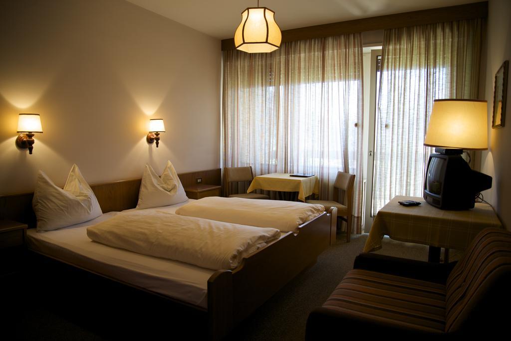 Hotel Tannerhof メラーノ エクステリア 写真